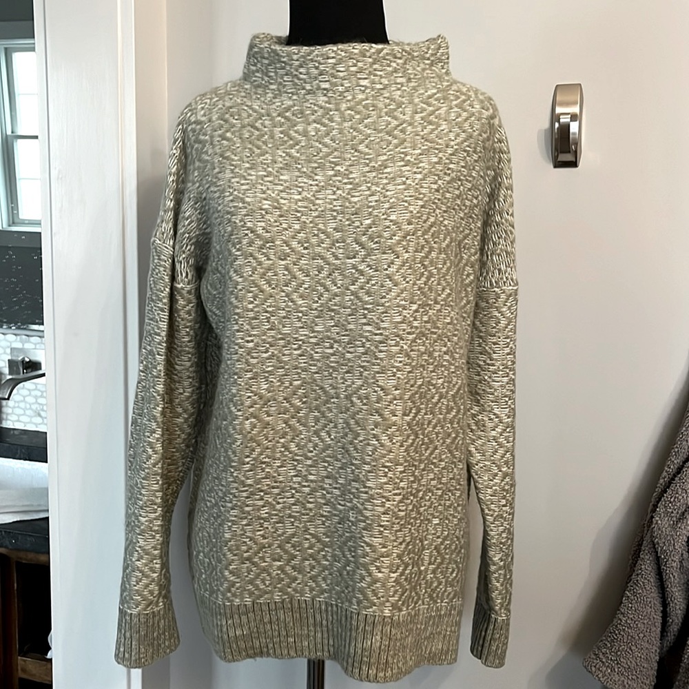 Banana Republic Heritage Sweater